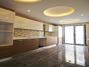 New 3+1 apartment for sale in Beylikduzu Istanbul
