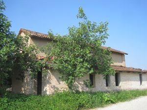 Rustic brick barn garden villa Imola Bologna countryside