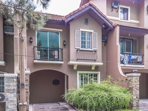 Townhouse near SM Bacoor