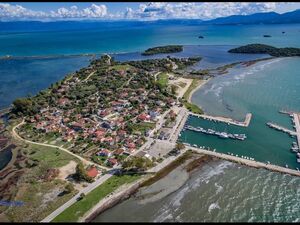 402sqm Seafront Land Ready for Construction in Koronisia 