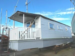 Project Houseboat - Maggie  £20000