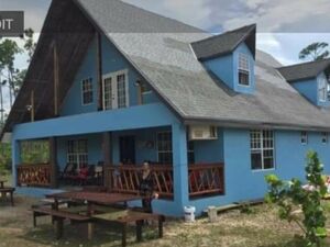4 Bedroom House on 4 Acres Andros, Bahamas