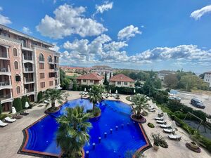 Big luxury 1-Bed apartment with pool view in Cascadas Ravda