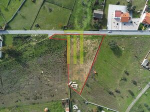 Plot of land with permission to build in Central Portugal