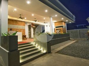 6 Room Apartment Hotel For Sale - Siem Reap