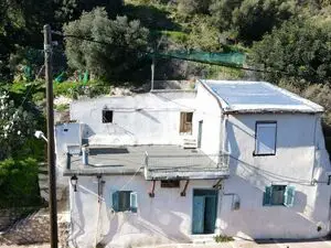  Detached Old House for Renovation. Garden - East Crete