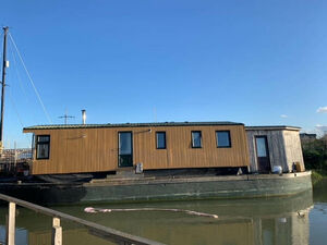 Low Maintenance Static Houseboat - Lucy   £99,950
