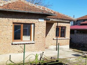  Lovely partial renovated one-Storey house, near Varna and a