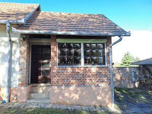  Renovated house with 5,400 m2 and 30 min from Lake Balaton.