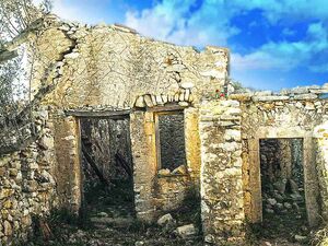 Land Plot with stone building 120 sq.m. at Kousunari Kythira