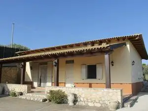 Villa and land in Sicily - Villa Dino
