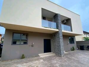 Ultra modern 2 Bedroom semi detached townhouse@ Madina estat
