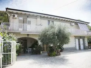 Panoramic Villa and land in Sicily - Casa Luciano