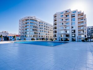 Apt 77 m2 immediate delivery with Private Beach