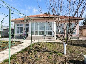 Nice 3-bed, 2 bath house 5 min drive to Balchik and the Sеа