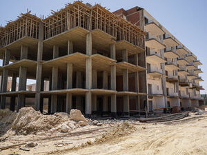  Appartment113m2bedroom on the sea and pool