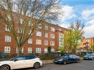 Bennett Court N7 6BN