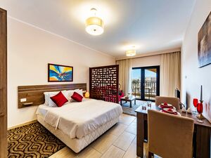  Fully Serviced Hotel Style Unit in a Prime Location at Aldu