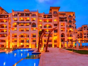 Studio with Pool and Garden View in Al Dau Heights