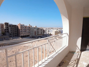  85m² Apartment 2 Bedrooms + Living Room with Direct sea