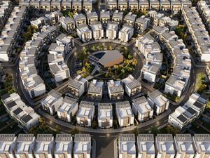 Stylish 3-Bedroom Town House in Venecia Red Sea