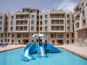 Ready 55m² Apt with 18-Month Plan in Hub Resort