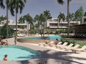  139 sqm Ground Unit with Private Garden 2BR + Living in Bay