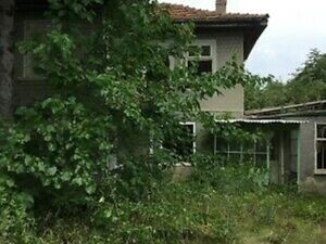 Property For Renovation in Shumen District 