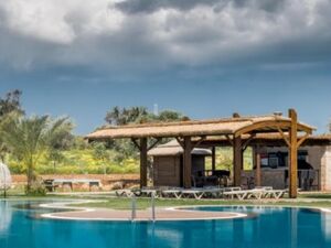 Ready to move - On the Beach 3-Bedroom-Apartment in Cyprus