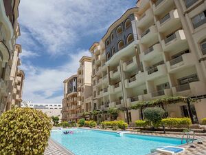 Studio Downtown – Steps from Beach, Great Investment 