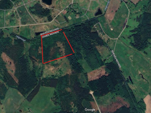 13 ha  quarry has dolomite gravel sand.