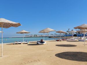 1BDR APARTMENT  SEA FRONT  - SCANDIC BEACH RESORT