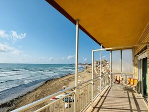 Property in Spain, Apartment first line beach in La Mata