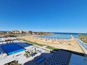 Ready Studio with Private Beach in Down Town