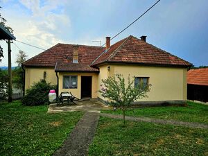 I am selling a house with a property - Kosjeric