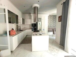 Townhouse - Where Tradition Meets Modern Living!