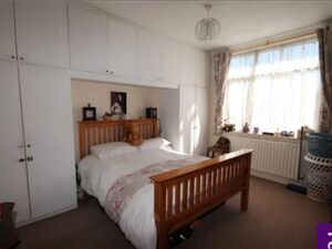2 Bed flat