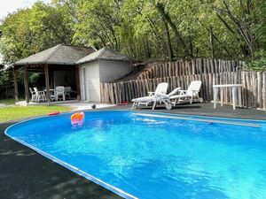 Panoramic apartment with pool, 4 room, 2 bathroom, garage