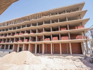 Ground Floor 1 Bedroom 70m² Pool View