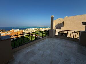 LUXURY 6 BEDROOM VILLA WITH SEA VIEW IN HURGHADA EGYPT