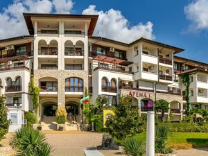 Excellent 1-Bedroom Apartment in Arena 1, Sveti Vlas