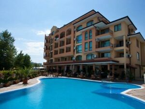 1-Bedroom Apartment with Sea and Pool View | Golden Beach
