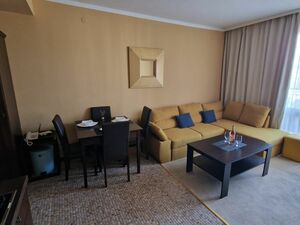 1-Bed Apartment with Partial Sea View, Royal Beach Barcelo