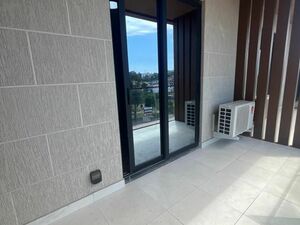 Luxury 1-bedroom studio apartments @ Airport/+233243321202