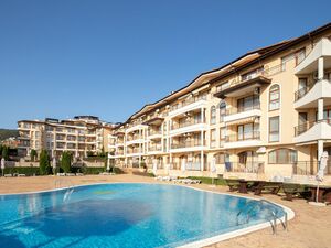 Two-Bedroom Penthouse with Sea View in Aqua Dreams