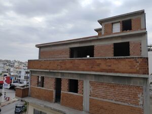 🏡 2 Unfinished 2nd-Floor Apartments