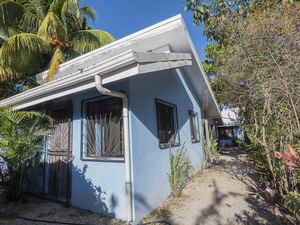 3, lovely 1 bedroom houses for sale, perfect for rentals!