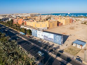  2 Bed Apartment – Direct to Pool + 2 Private Gardens – Cash