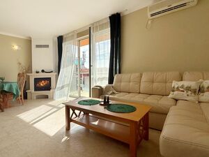 2-Bedroom Apartment with Sea View in Vista Residence