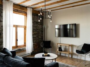 Set within 1.3 km of Clock Tower Beach